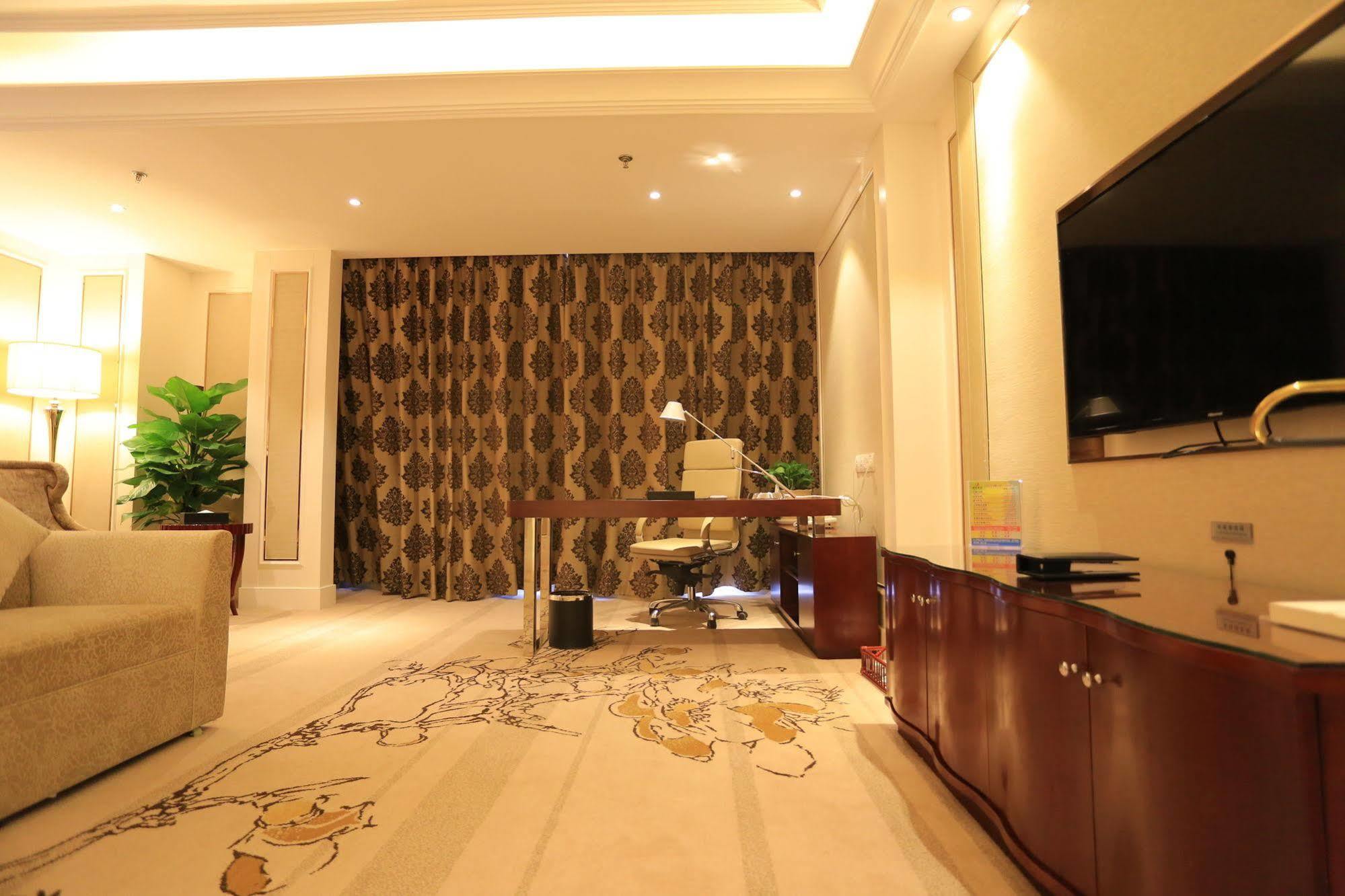 Baoji Jianguo Hotel Exterior photo